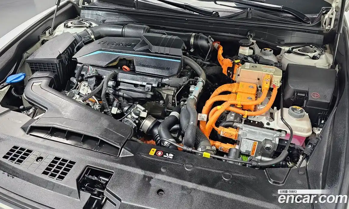 Hyundai Grandeur 2024 1.6 автомат (гидро), фото 6