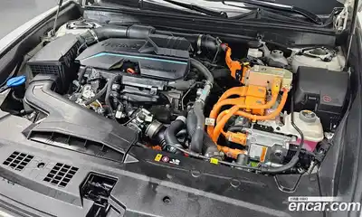 Hyundai Grandeur 2024 1.6 автомат (гидро), миниатюра 6