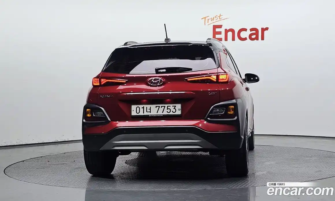 Hyundai Kona 2017 1.6 автомат (гидро), фото 3