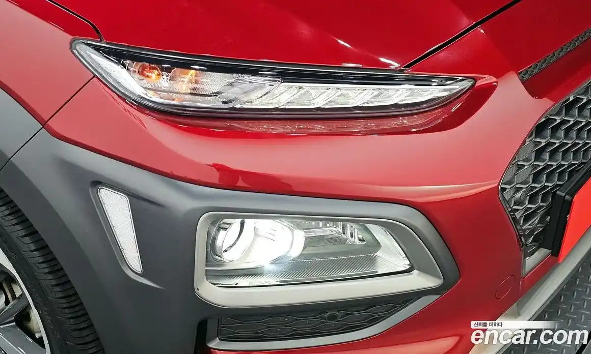 Hyundai Kona 2017 1.6 автомат (гидро), фото 7
