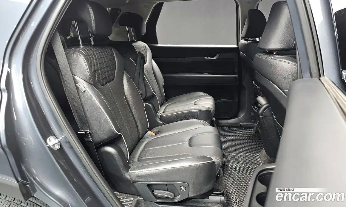 Hyundai Palisade 2023 3.8 автомат (гидро), фото 17