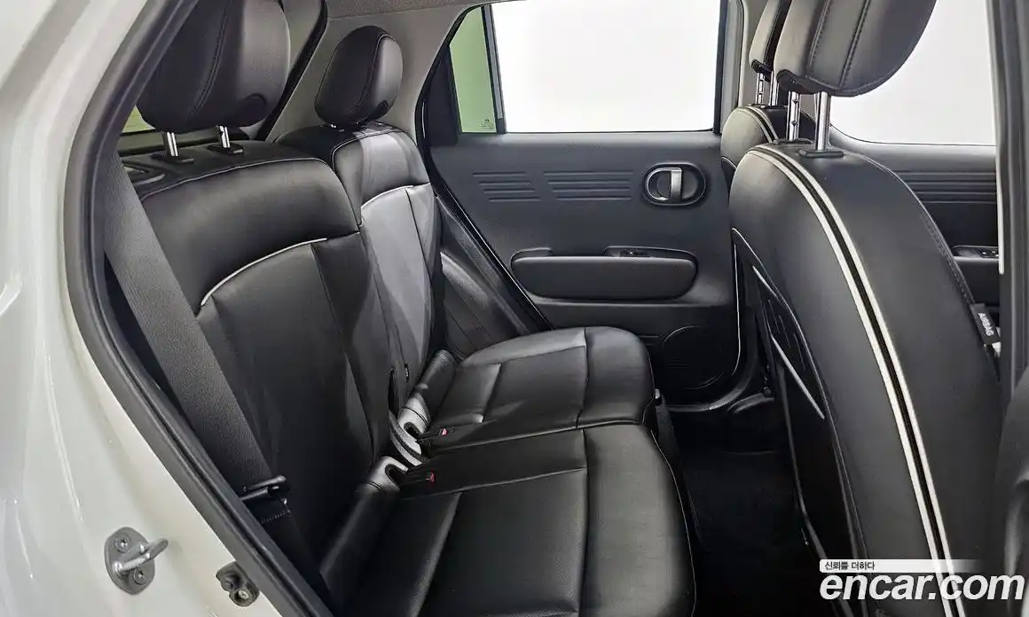 Hyundai Casper 2024 1.0 автомат (гидро), фото 12