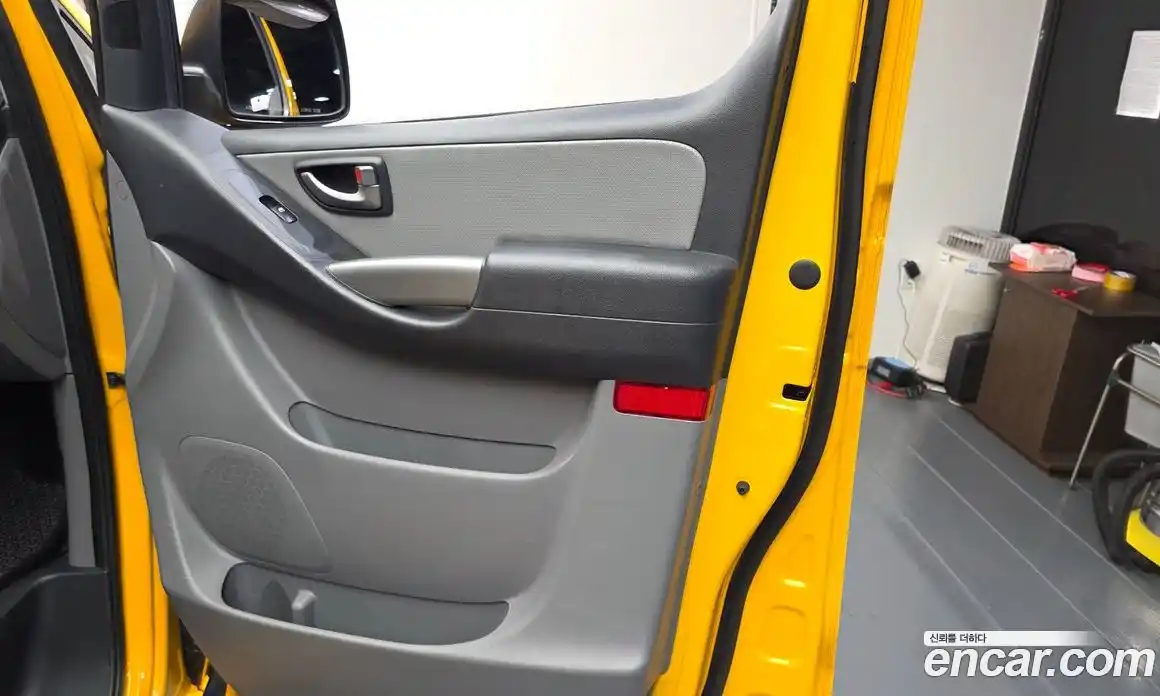 Hyundai Starex 2018 2.4 автомат (гидро), фото 15