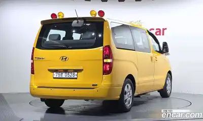 Hyundai Starex 2018 2.4 автомат (гидро), миниатюра 2