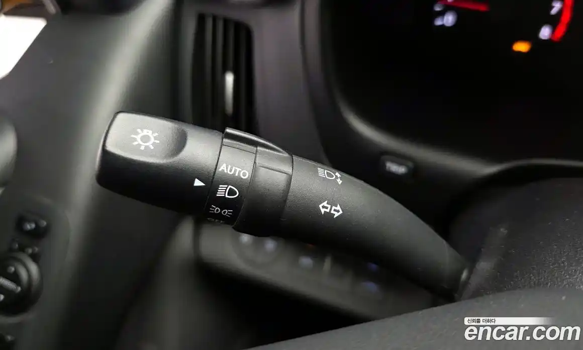 Hyundai Starex 2018 2.4 автомат (гидро), фото 25