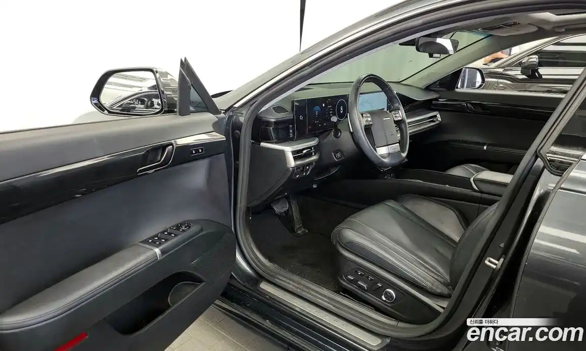 Hyundai Grandeur 2023 2.5 автомат (гидро), фото 13