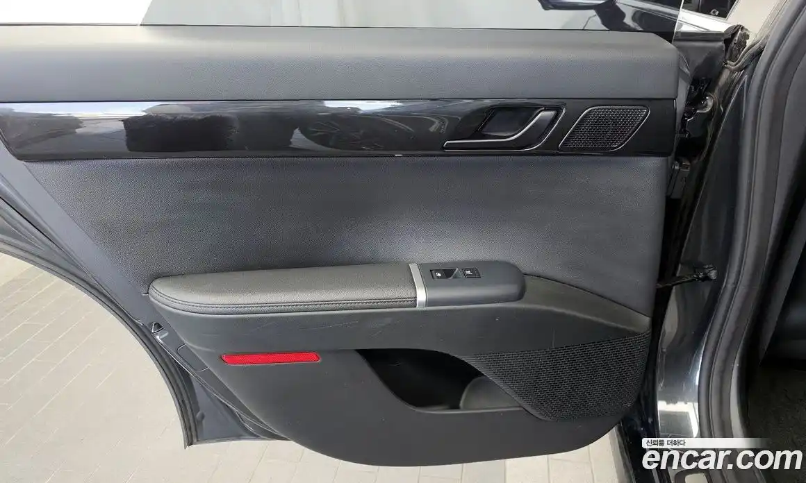 Hyundai Grandeur 2023 2.5 автомат (гидро), фото 15