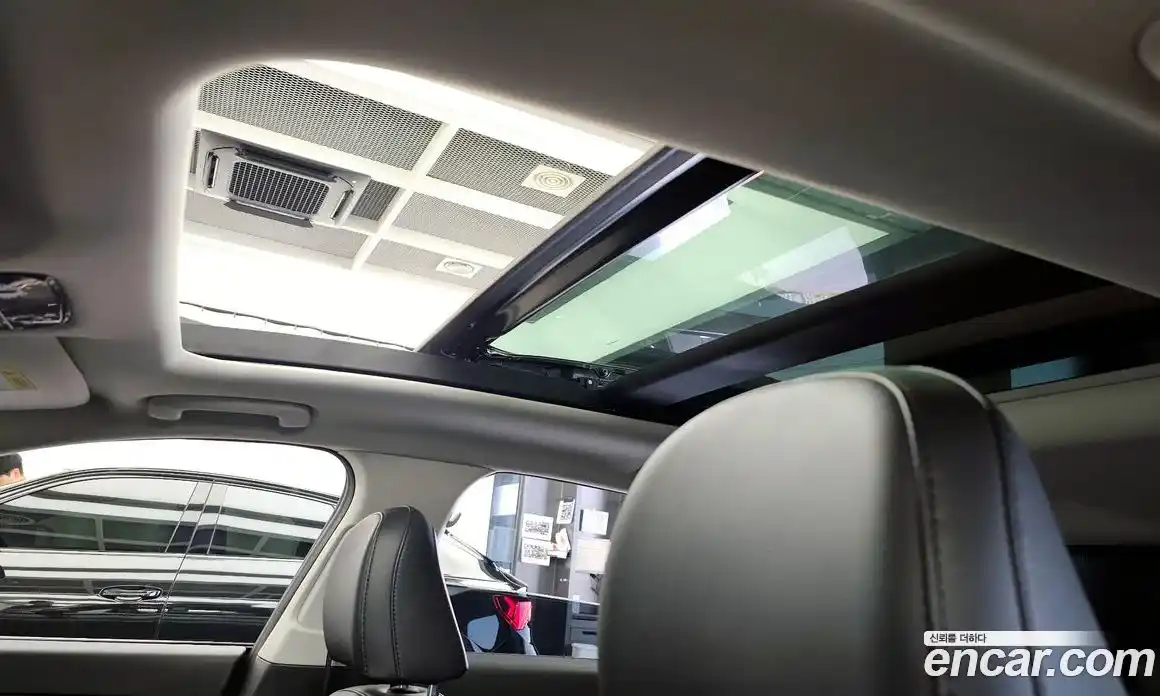 Hyundai Grandeur 2023 2.5 автомат (гидро), фото 25