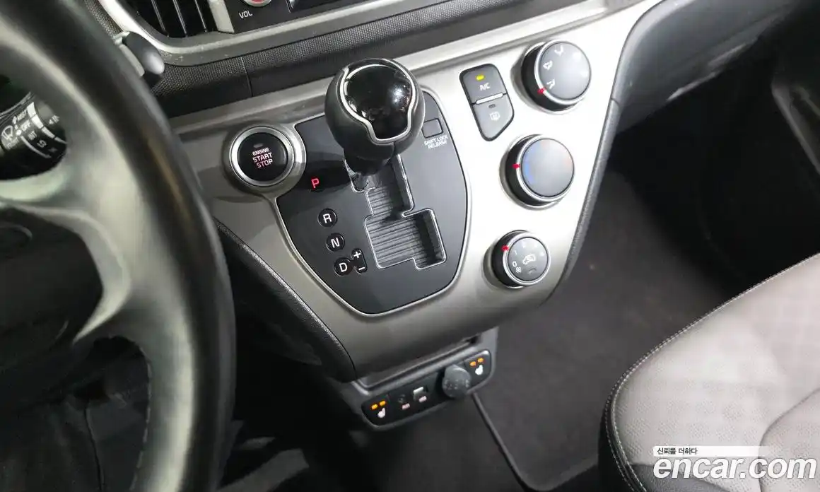 Kia Ray 2019 1.0 автомат (гидро), фото 12
