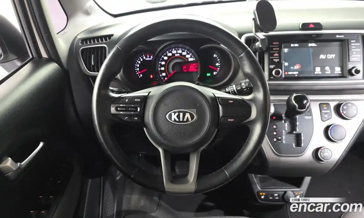 Kia Ray 2019 1.0 автомат (гидро), фото 20