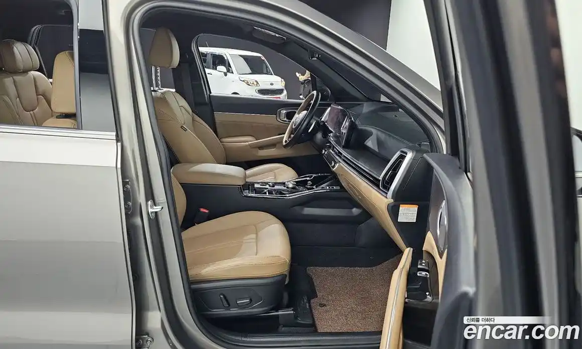 Kia Sorento 2024 1.6 автомат (гидро), фото 16