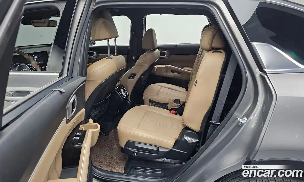Kia Sorento 2024 1.6 автомат (гидро), фото 18