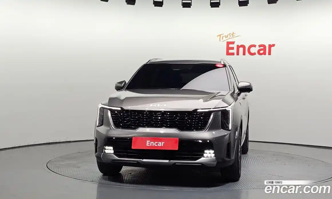 Kia Sorento 2024 1.6 автомат (гидро), фото 3