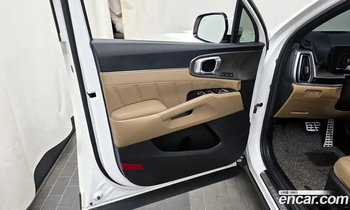 Kia Sorento 2024 1.6 автомат (гидро), фото 14