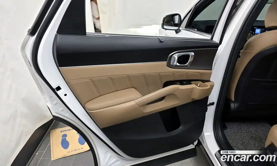 Kia Sorento 2024 1.6 автомат (гидро), фото 15