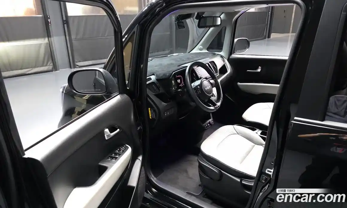 Kia Ray 2022 1.0 автомат (гидро), фото 13