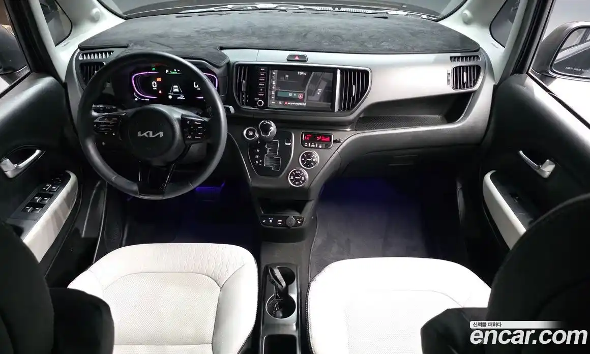 Kia Ray 2022 1.0 автомат (гидро), фото 10