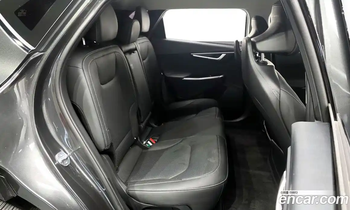 Kia EV6 2023 0.1 автомат (гидро), фото 17