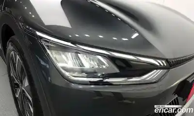 Kia EV6 2023 0.1 автомат (гидро), миниатюра 8