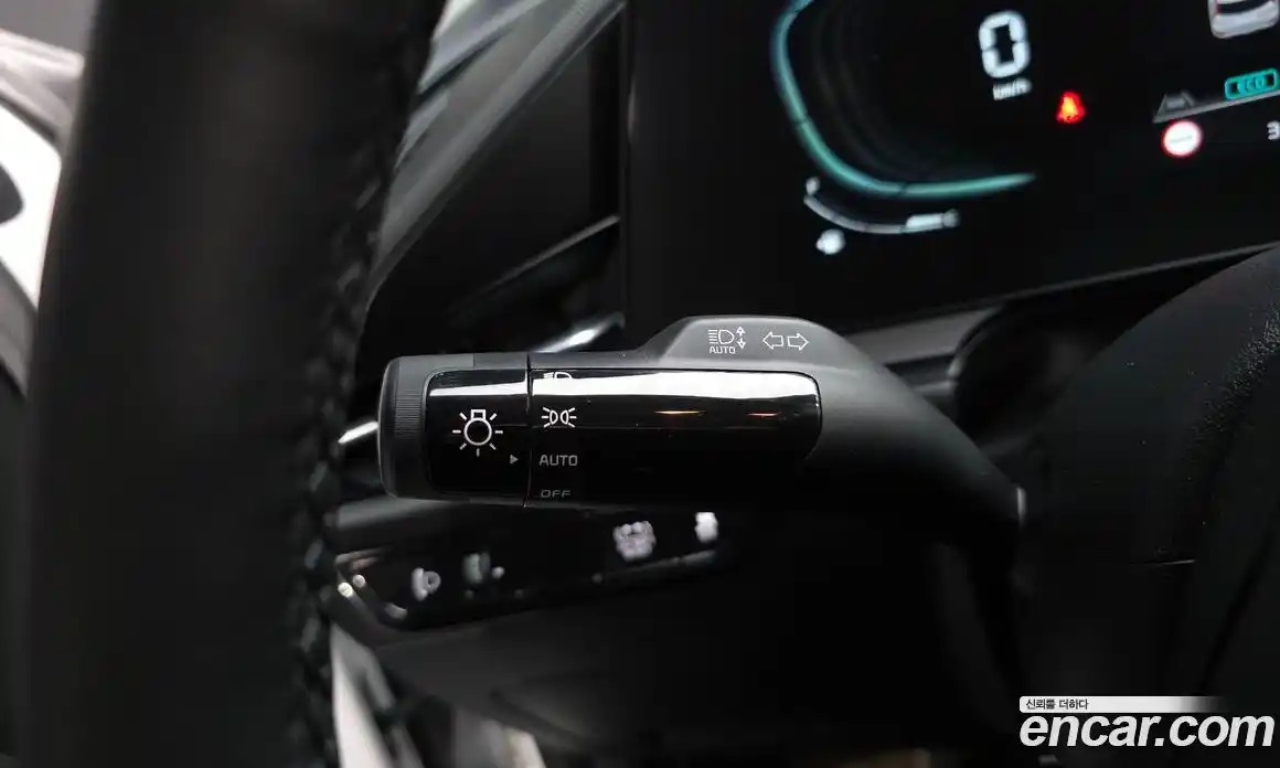 Kia Niro 2022 1.6 автомат (гидро), фото 17