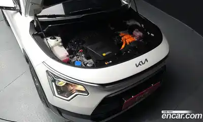 Kia Niro 2022 1.6 автомат (гидро), миниатюра 6