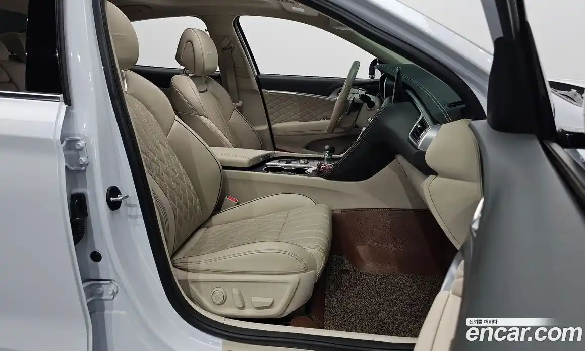 Genesis G70 2018 2.0 автомат (гидро), фото 13