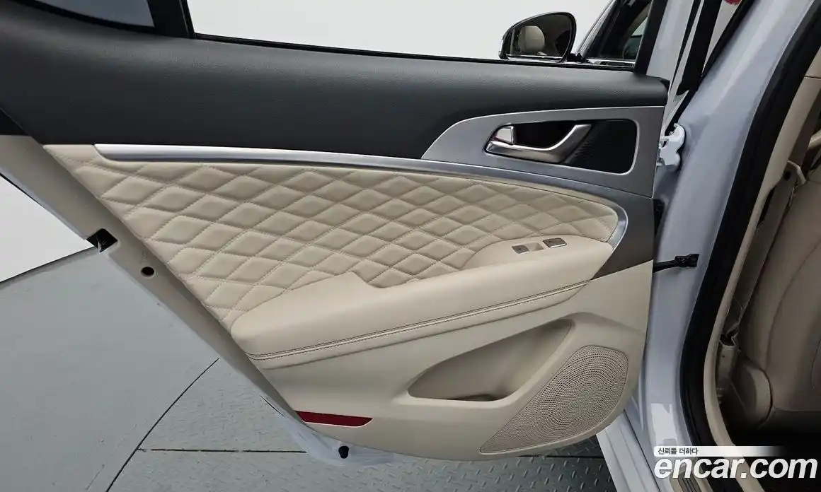 Genesis G70 2018 2.0 автомат (гидро), фото 15
