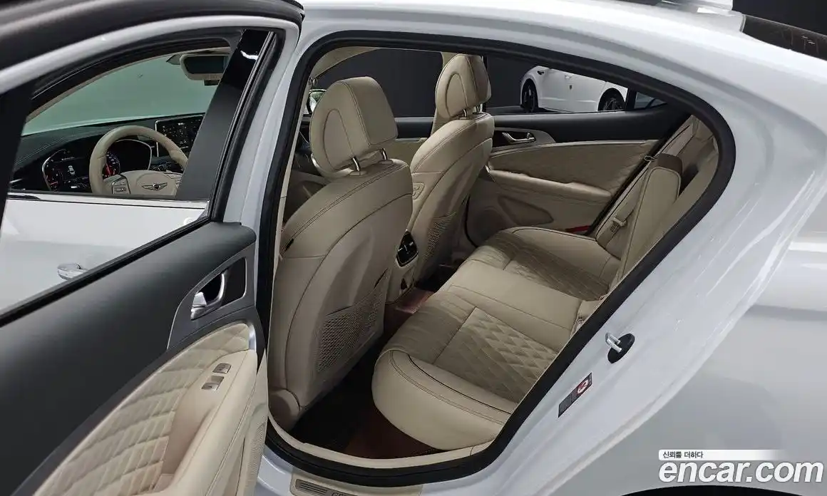 Genesis G70 2018 2.0 автомат (гидро), фото 18