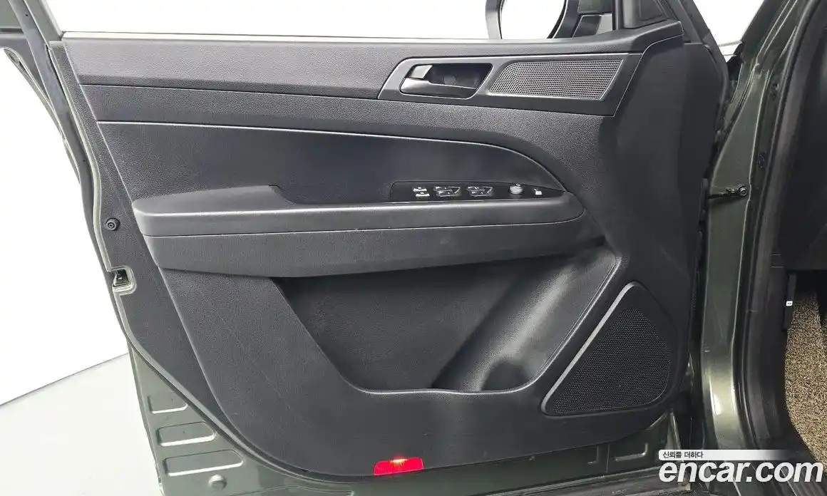 SsangYong Rexton 2022 2.2 автомат (гидро), фото 14