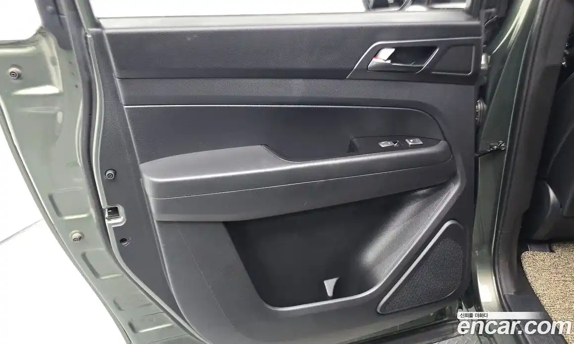 SsangYong Rexton 2022 2.2 автомат (гидро), фото 15