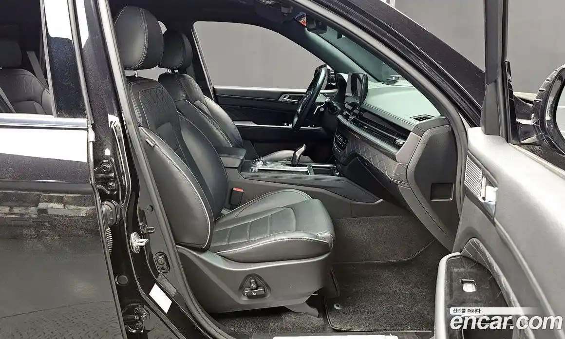 SsangYong Rexton 2023 2.2 автомат (гидро), фото 15