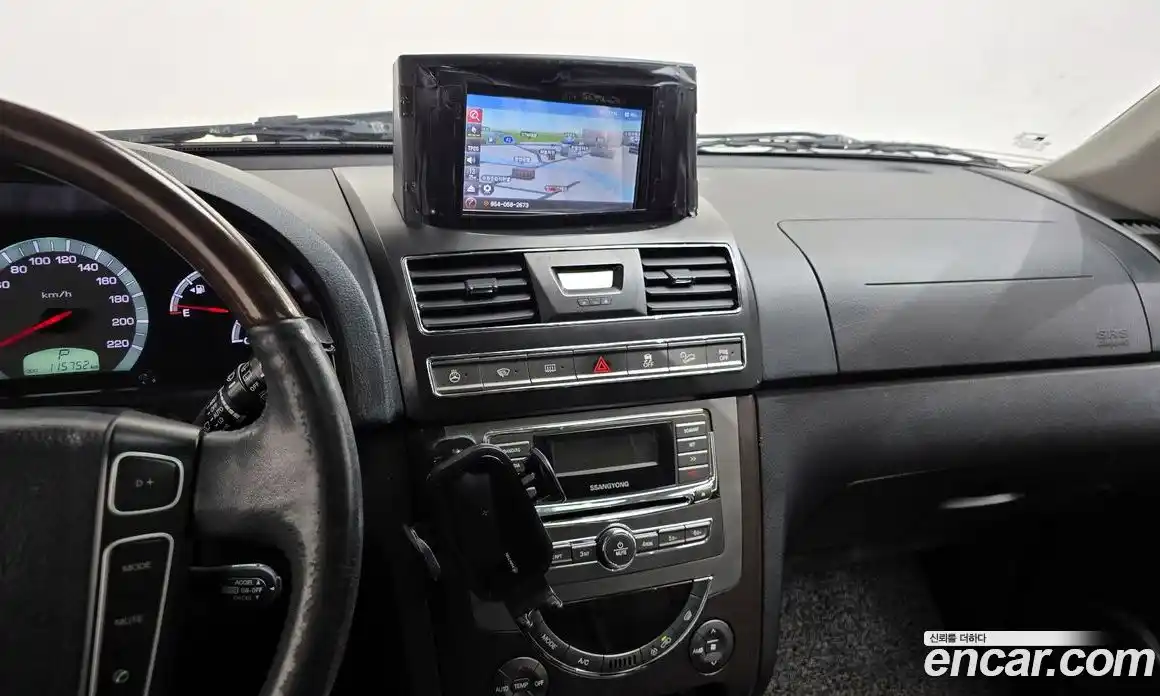 SsangYong Rexton 2014 2.0 автомат (гидро), фото 12