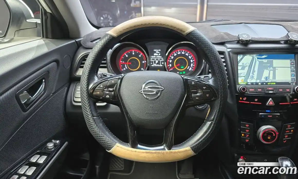 SsangYong TIBOLI 2017 1.6 автомат (гидро), фото 13
