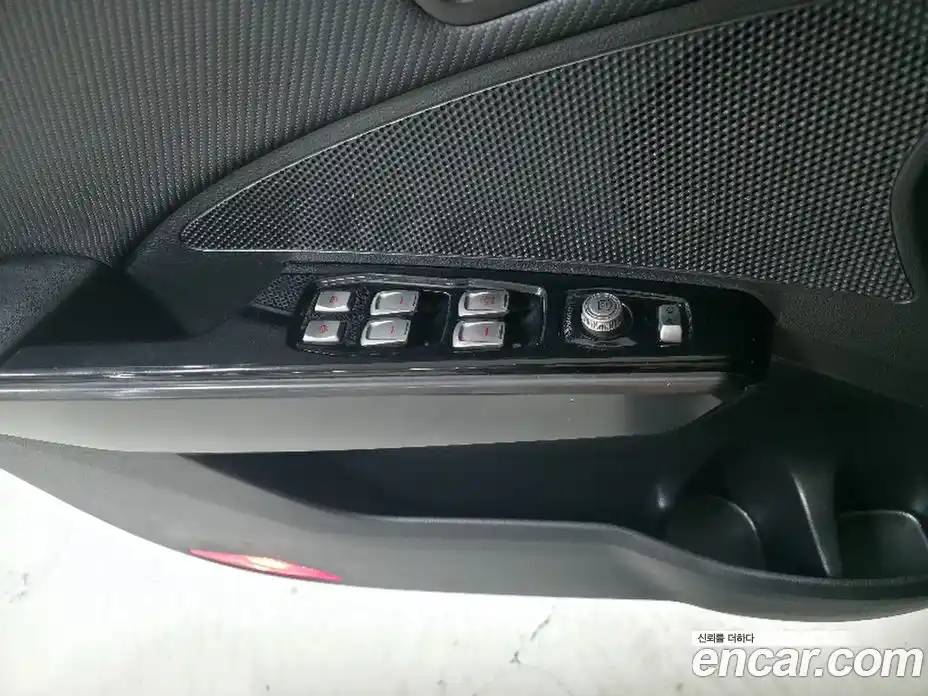 SsangYong TIBOLI 2017 1.6 автомат (гидро), фото 13