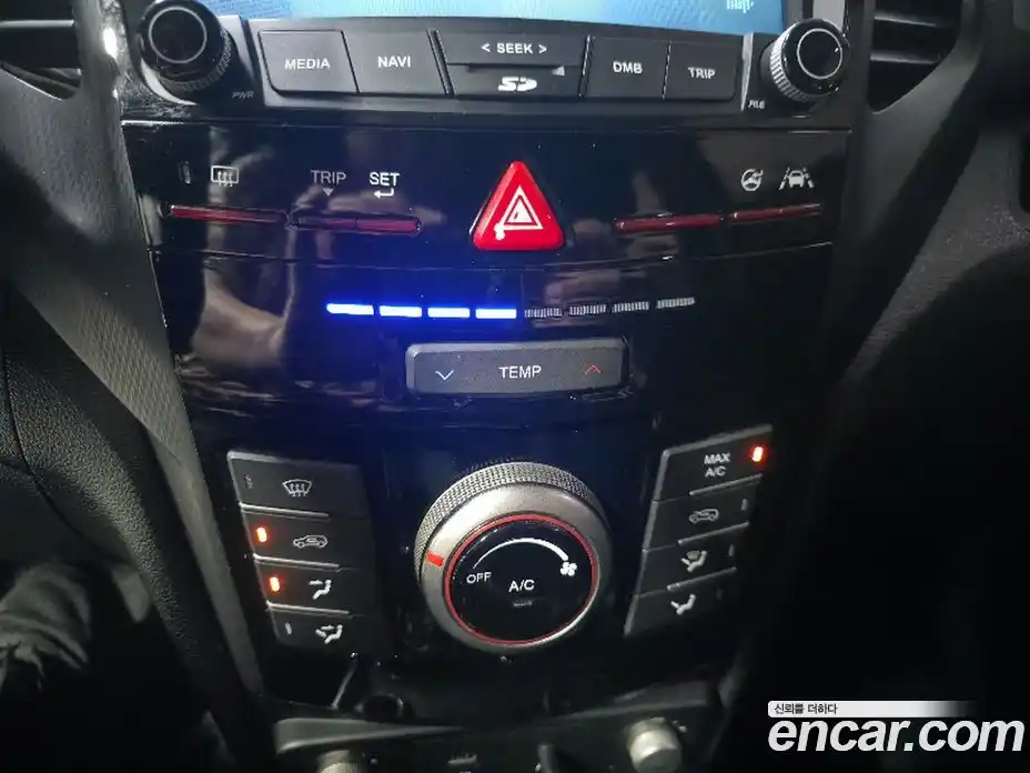 SsangYong TIBOLI 2017 1.6 автомат (гидро), фото 19