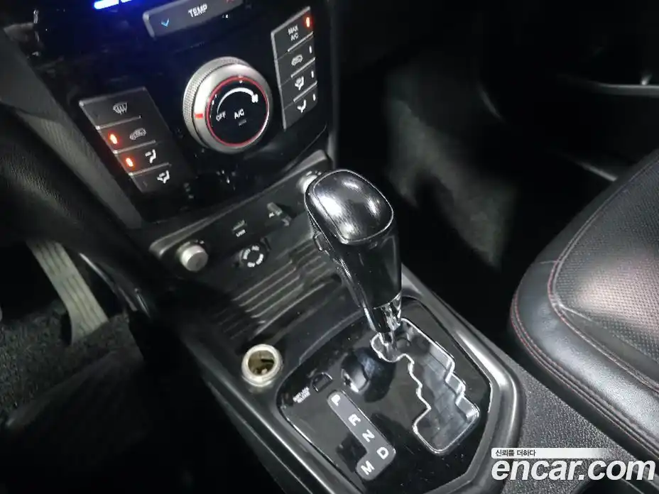 SsangYong TIBOLI 2017 1.6 автомат (гидро), фото 9