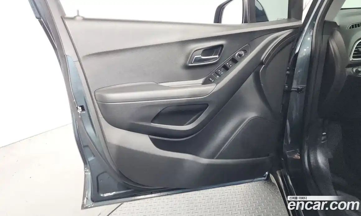 Chevrolet Trax 2020 1.4 автомат (гидро), фото 14