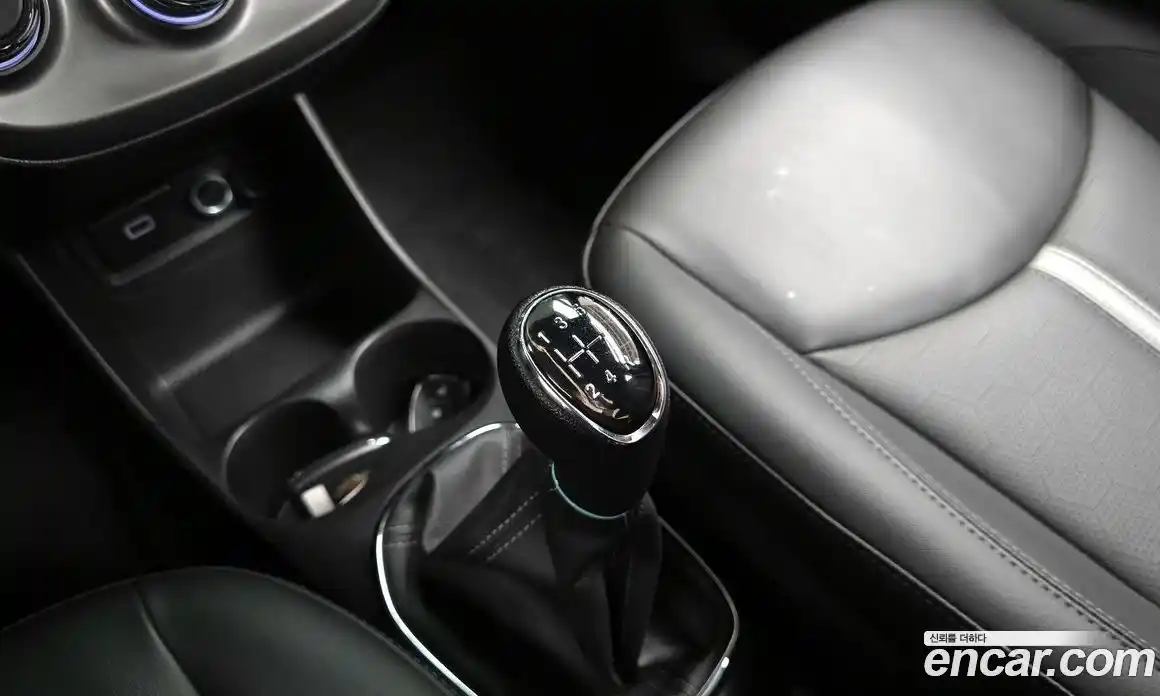 Chevrolet Spark 2021 1.0 механика, фото 12