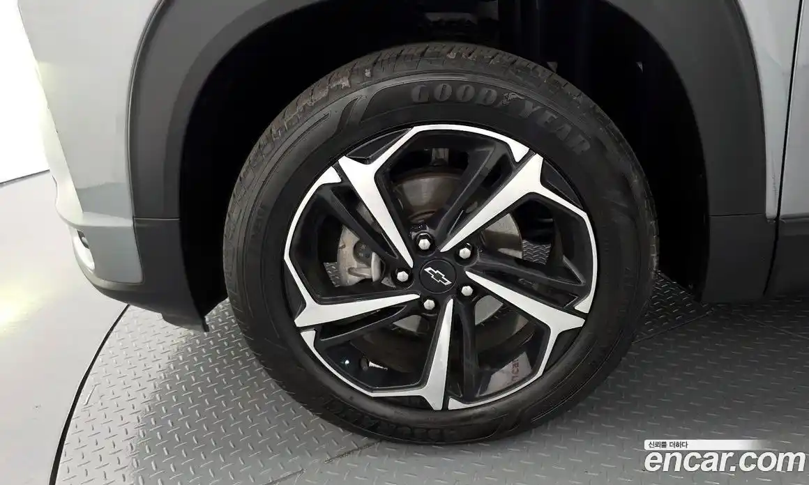 Chevrolet TrailBlazer 2022 1.3 гидро, фото 5