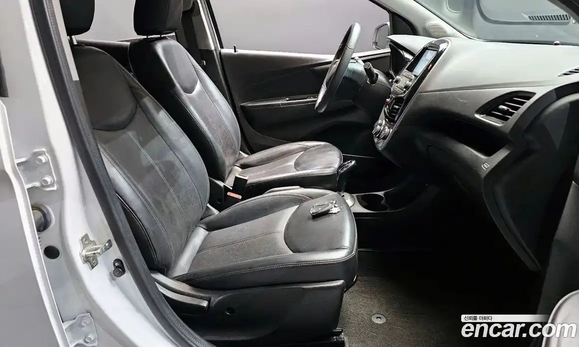 Chevrolet Spark 2017 1.0 гидро, фото 17