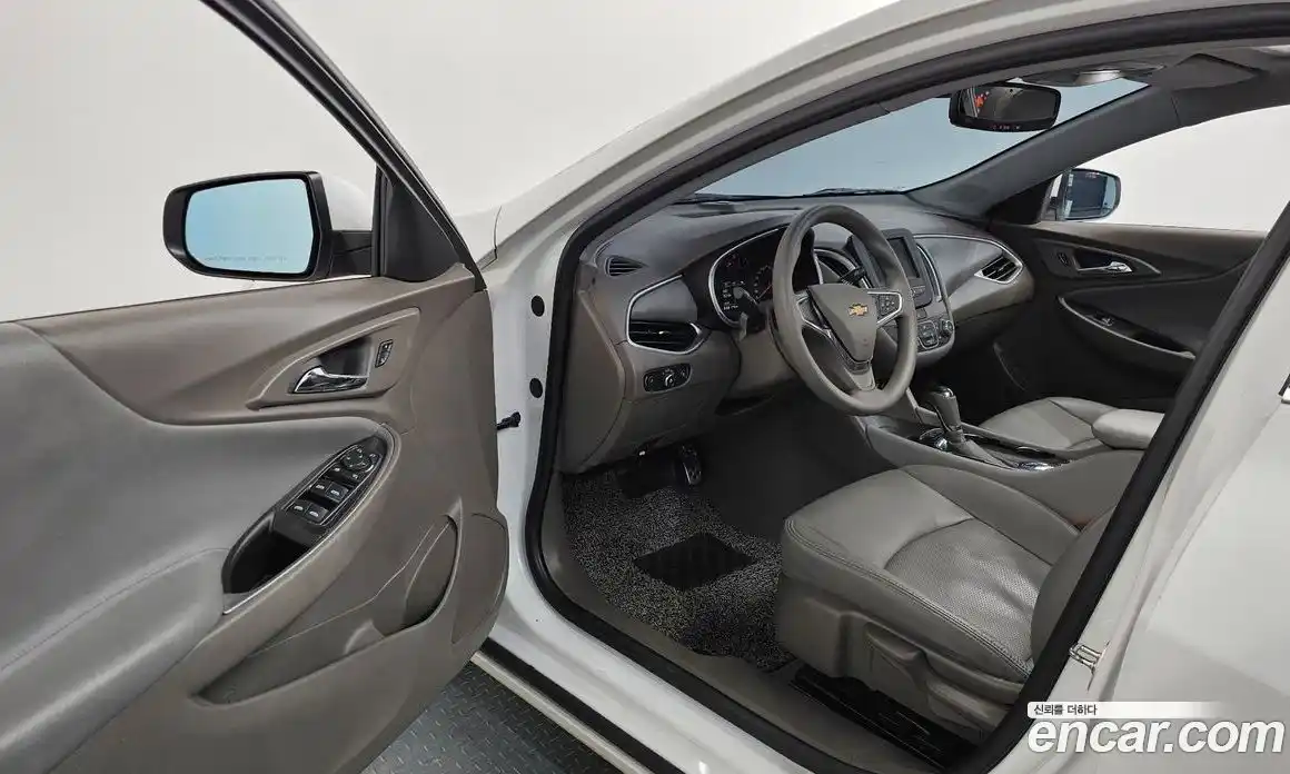 Chevrolet Malibu 2017 1.5 гидро, фото 13