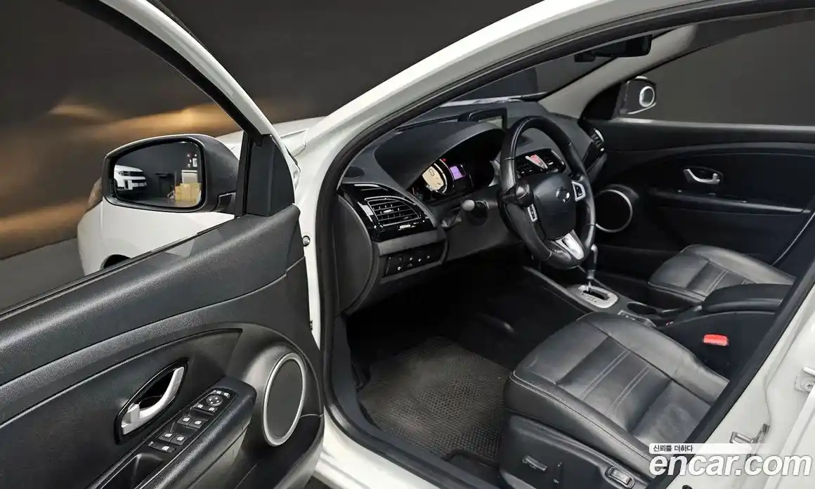 Renault SM3 2016 1.6 гидро, фото 13