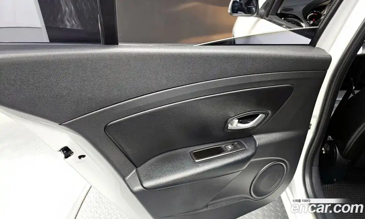Renault SM3 2016 1.6 гидро, фото 15