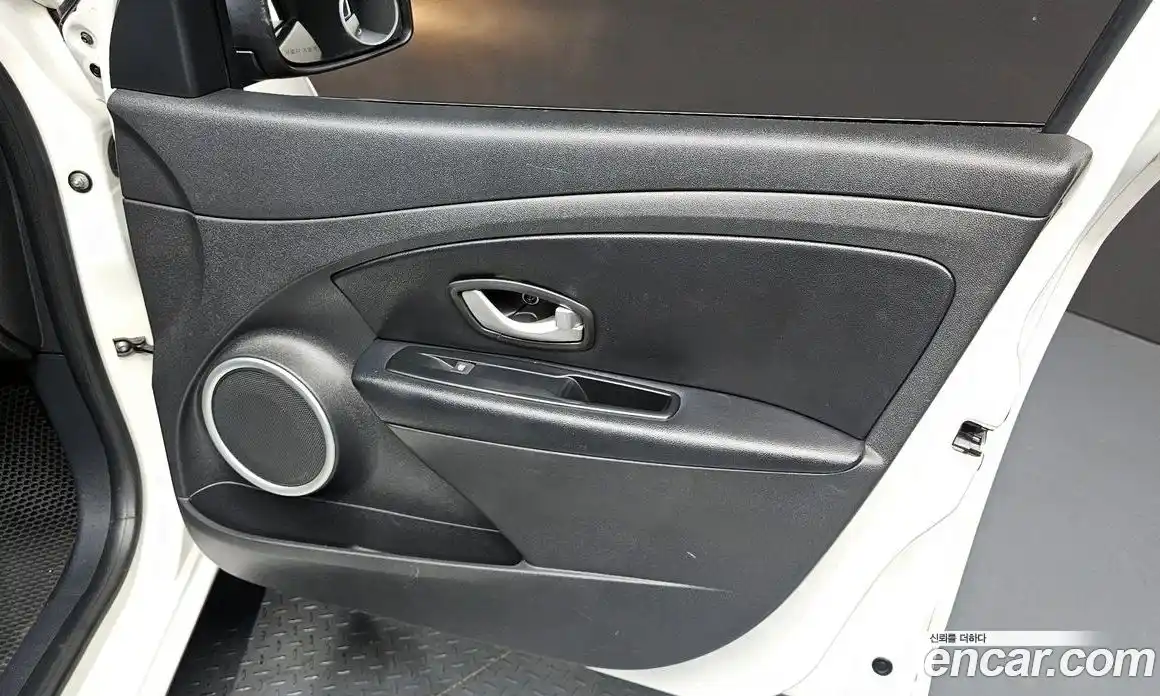 Renault SM3 2016 1.6 гидро, фото 28