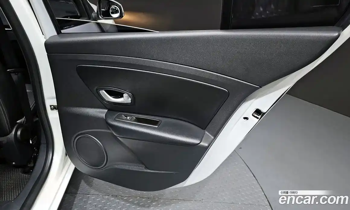 Renault SM3 2016 1.6 гидро, фото 29