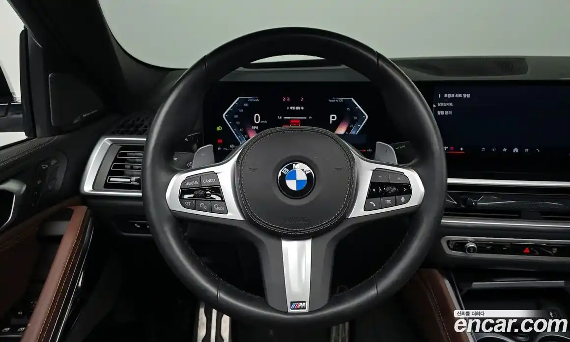 BMW X6 2024 3.0 автомат (гидро), фото 13
