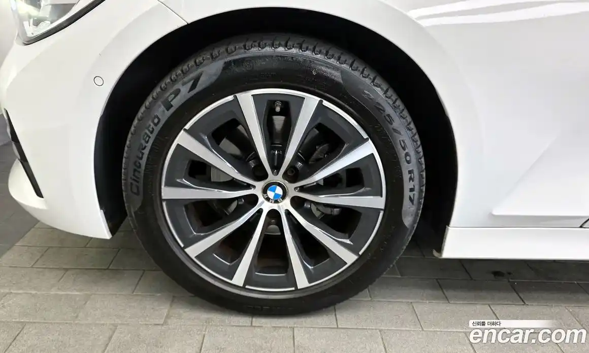 BMW 3 серия 2021 2.0 автомат (гидро), фото 5