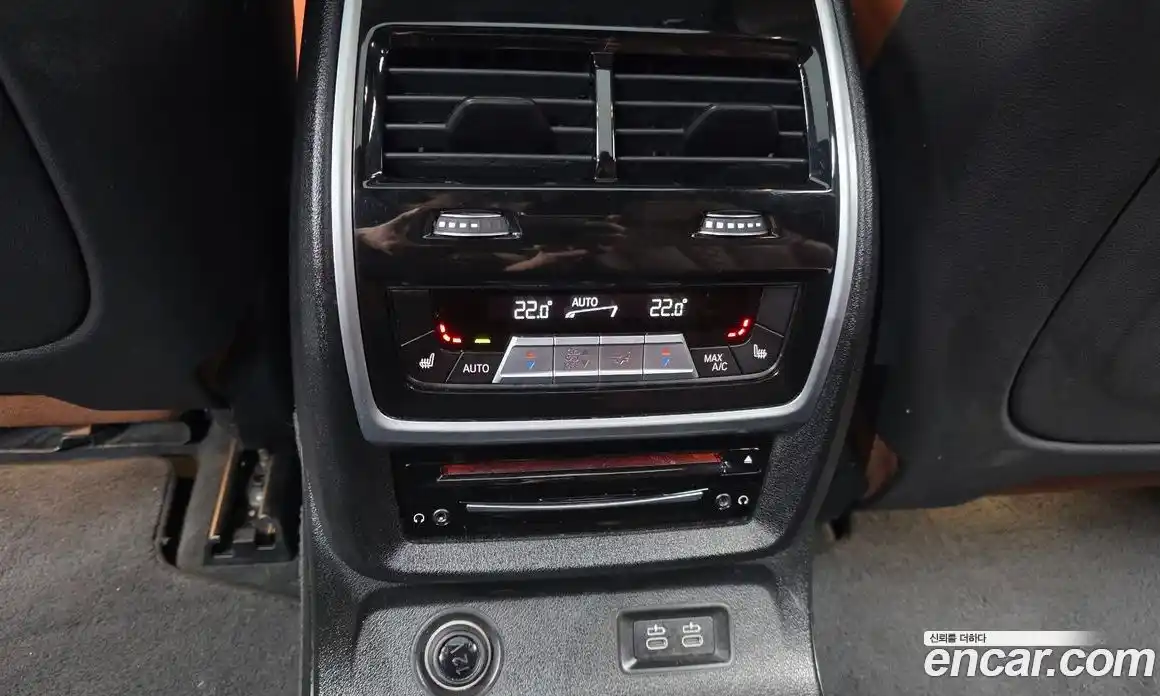 BMW X7 2021 3.0 автомат (гидро), фото 17