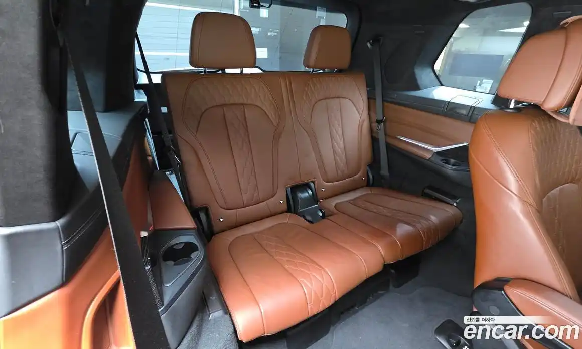 BMW X7 2021 3.0 автомат (гидро), фото 18