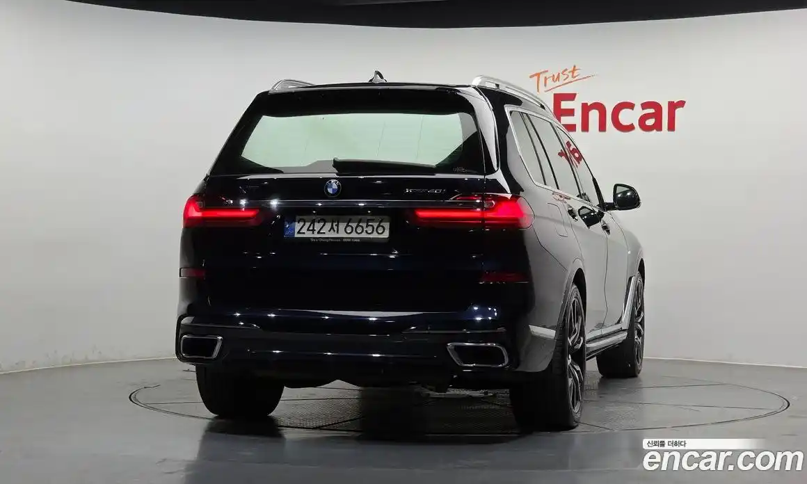 BMW X7 2021 3.0 автомат (гидро), фото 4